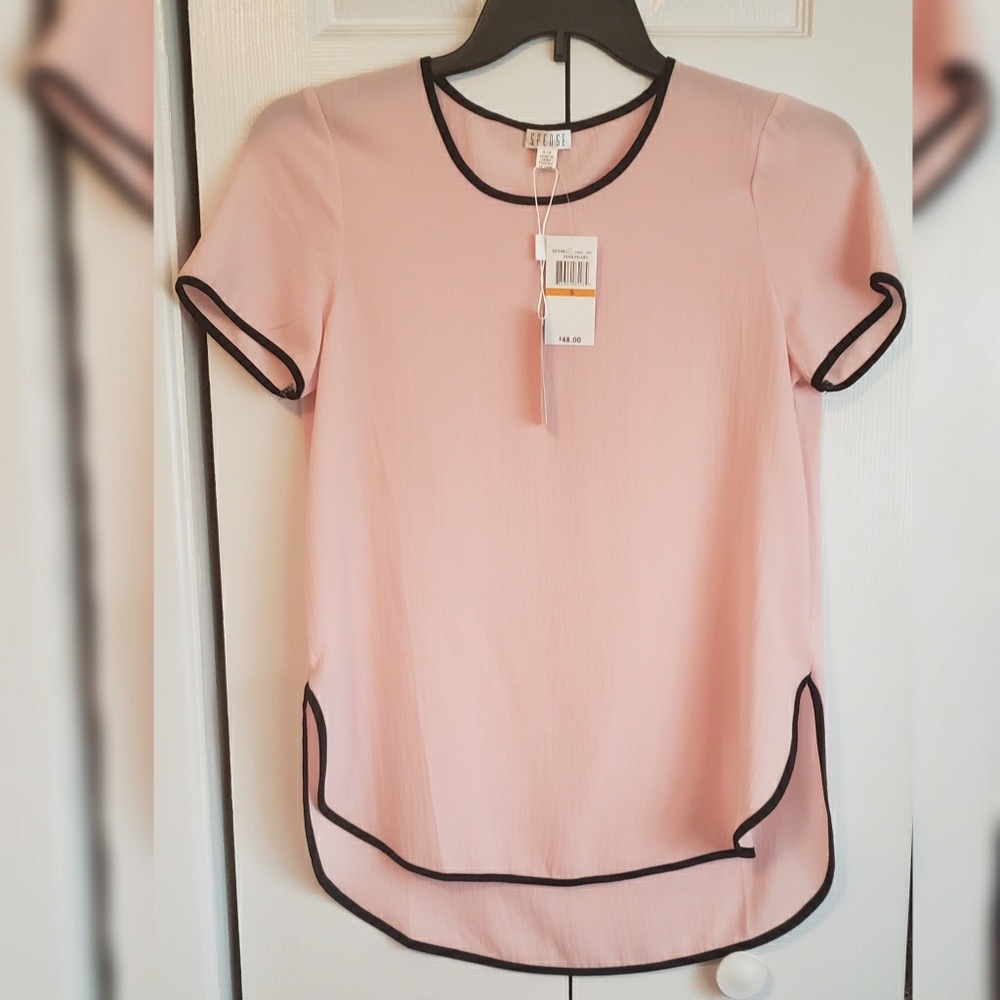 Cute pink hi-lo blouse